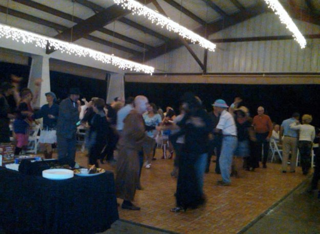 10689813_979636825395699_8025240065596708598_n - Copy